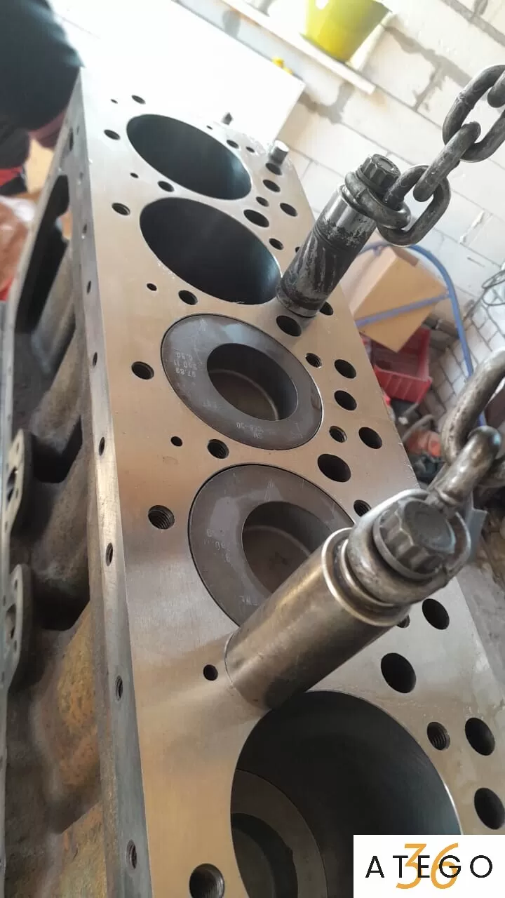 Двигатель OM366LA Mercedes-Benz 1120