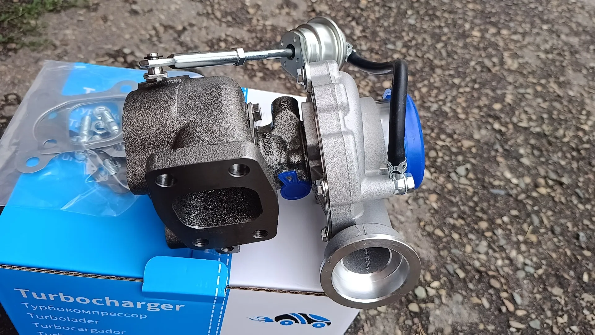  Турбокомпрессор двигателя OM904LA