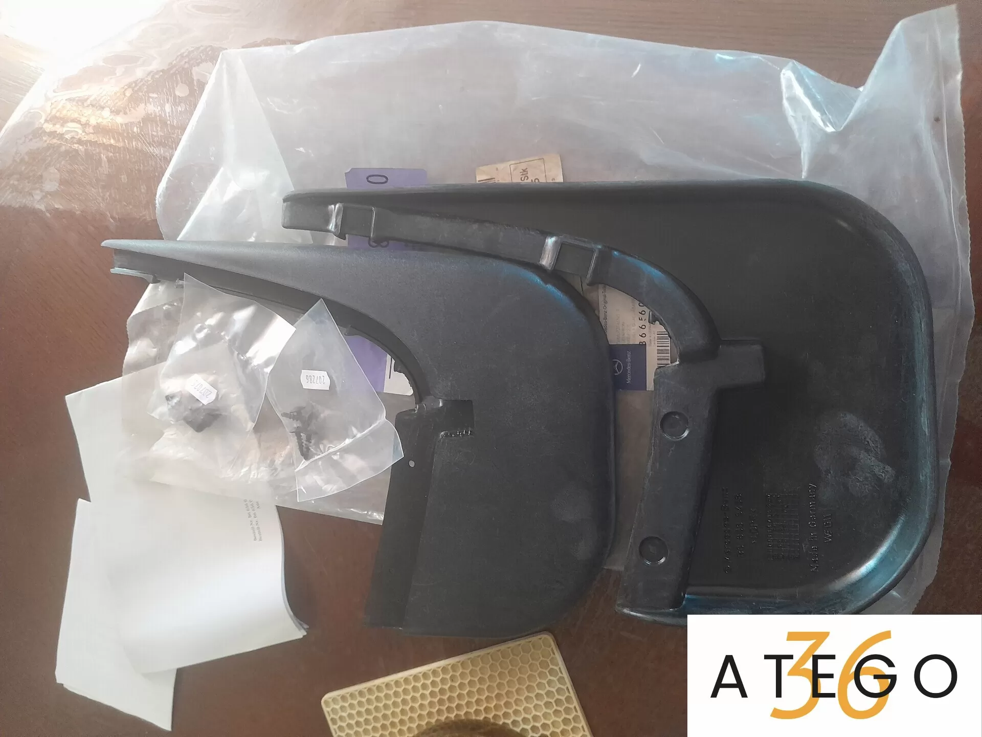 Брызговики Mercedes-Benz Viano