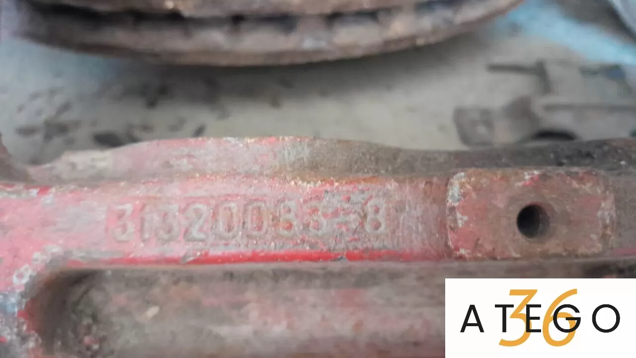 Суппорт передний Mercedes Vario Б/у, оригинал