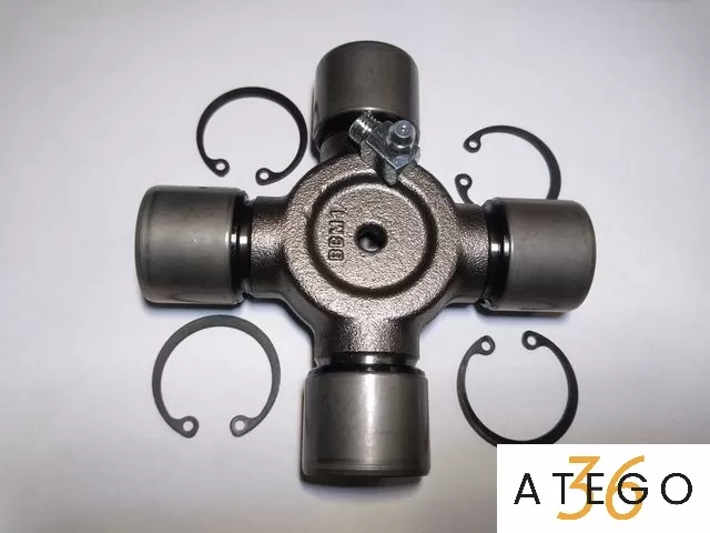 Крестовина кардана 31х110 Mercedes Atego